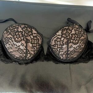 Black lace bra
